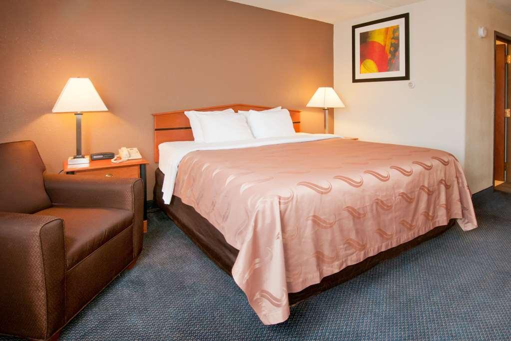 Quality Inn Stadium Area Грин Бэй Номер фото