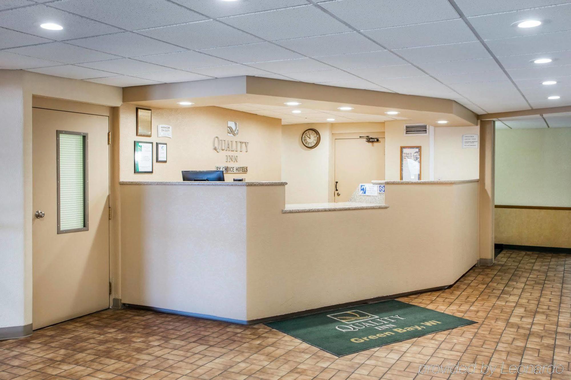 Quality Inn Stadium Area Грин Бэй Экстерьер фото